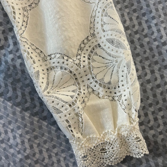 Sezane Bianca Blouse - Picture 10 of 10